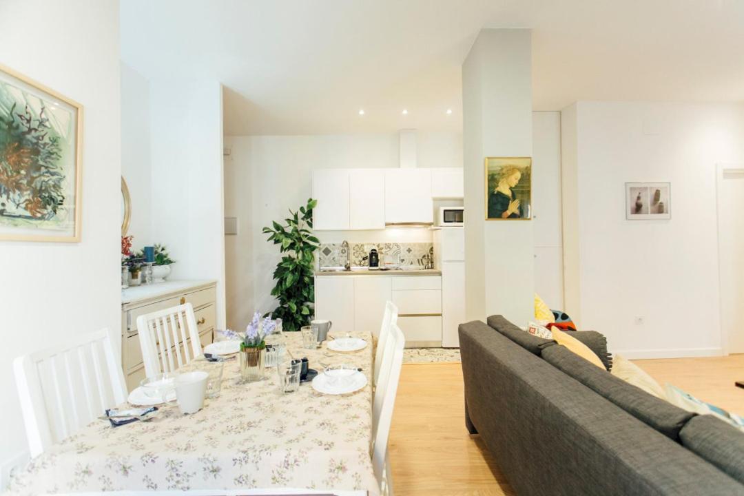 Bright And Comfortable- 2D 2B- Conde De Torrejon Sevilla Bagian luar foto