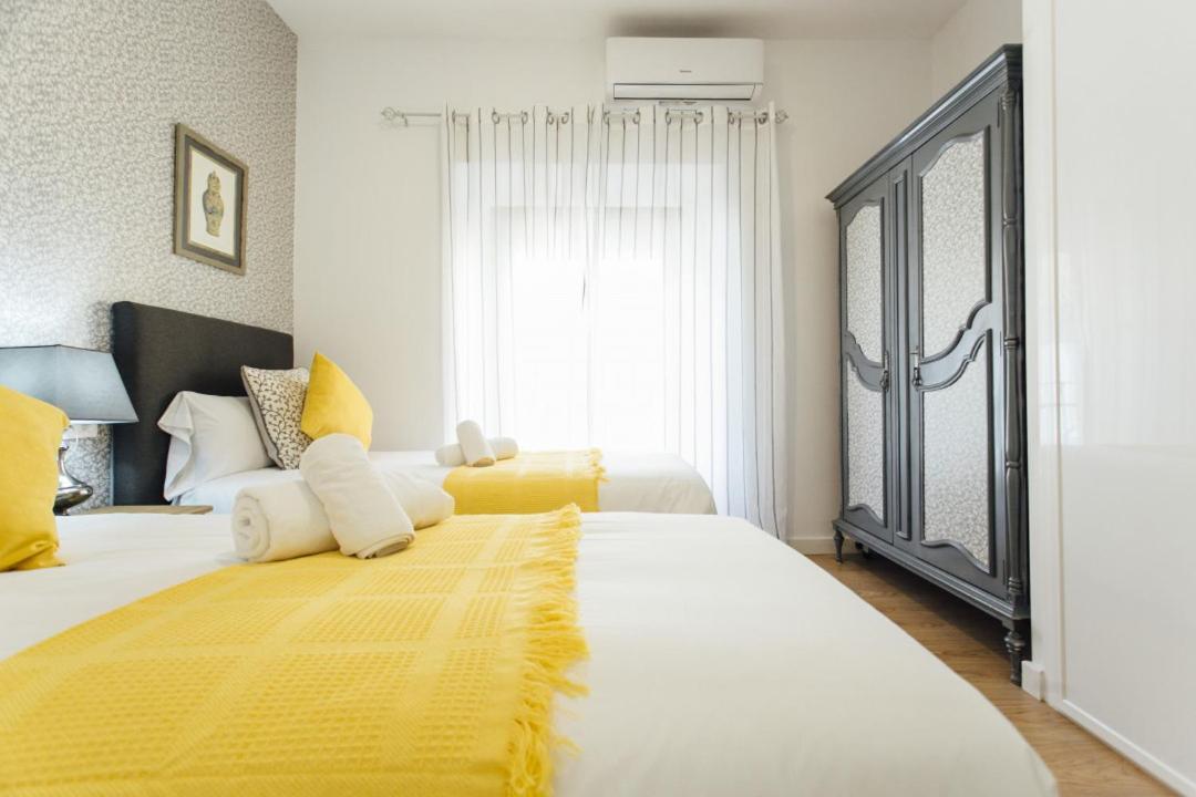 Bright And Comfortable- 2D 2B- Conde De Torrejon Sevilla Bagian luar foto