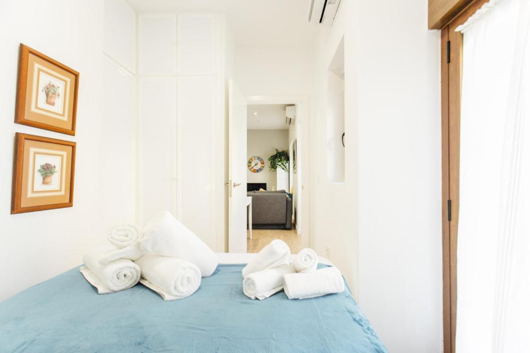 Bright And Comfortable- 2D 2B- Conde De Torrejon Sevilla Bagian luar foto
